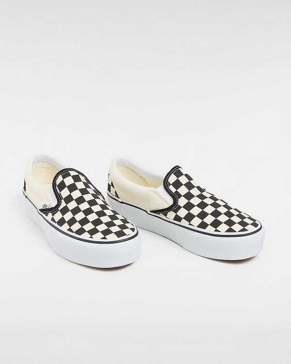 Women Vans Checkerboard Classic Slip-On Platform Shoes Black / White Malaysia | VN4528079