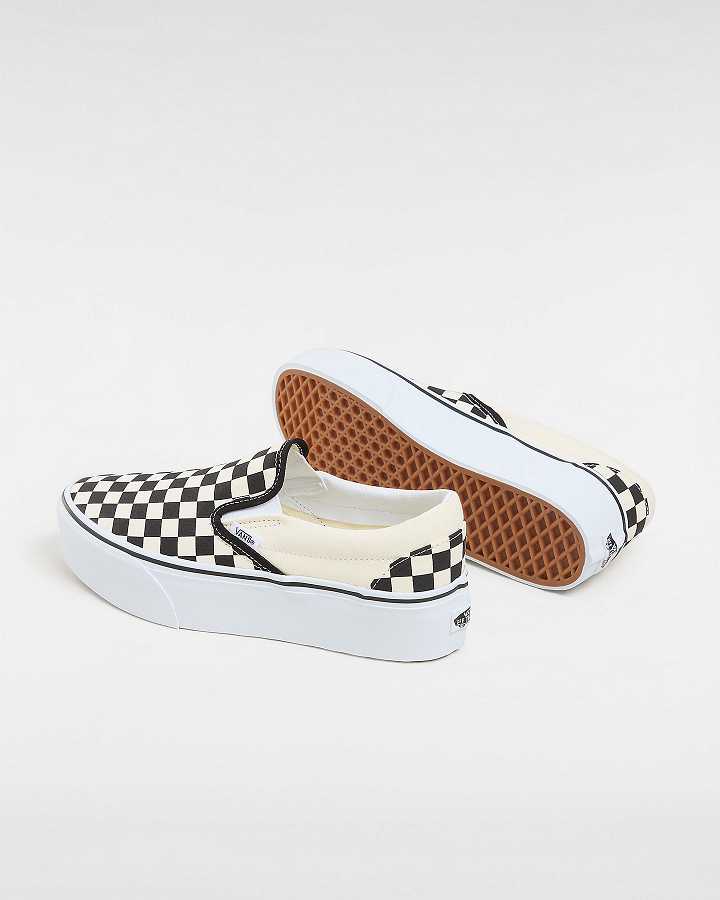 Women Vans Classic Slip-On Platform Shoes Black / White Malaysia | VN0234651